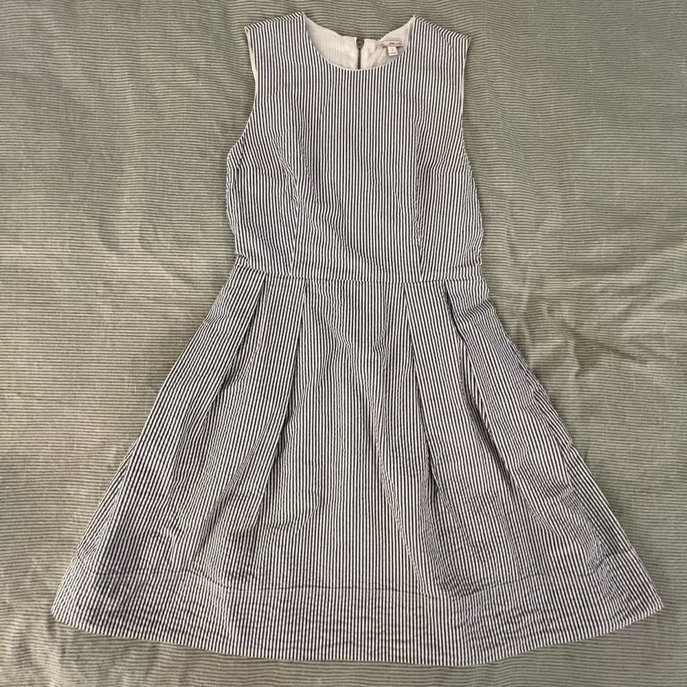GAP Seersucker Striped Sleeveless Dress